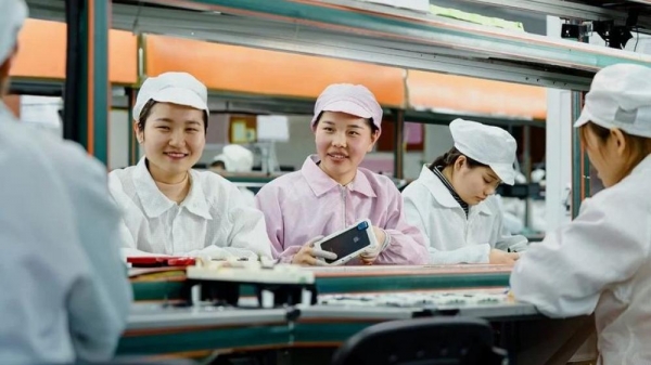 Tην παραγωγή των iPhone απειλεί ο κοροναϊός της Κίνας
